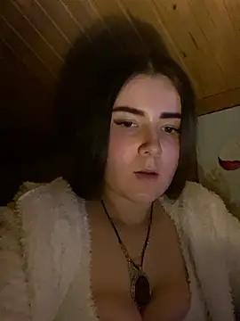 Snapshot of mewKate chatting on April 30, 2026, 8:57 pm mewKate online show from April 30, 2026, 8:57 pm