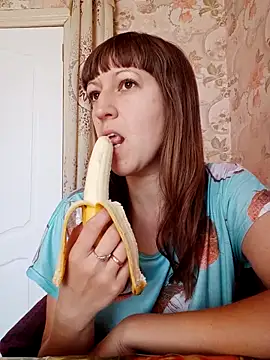 Calibers2932 online show from September 12, 2025, 10:59 am