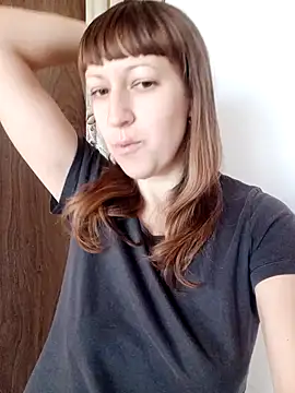 Calibers2932 online show from November 1, 2025, 9:44 am