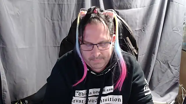 Snapshot of Streamlove77 chatting on February 11, 2025, 1:51 pm Streamlove77 online show from February 11, 2025, 1:51 pm