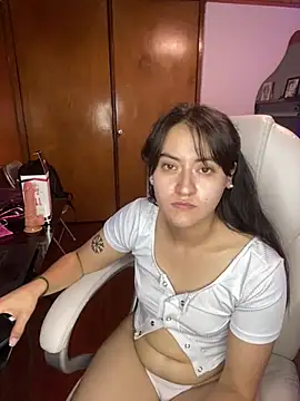 Camila pinkk online show from February 11, 2025, 8:52 pm