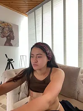 Camila pinkk online show from February 23, 2025, 5:07 pm