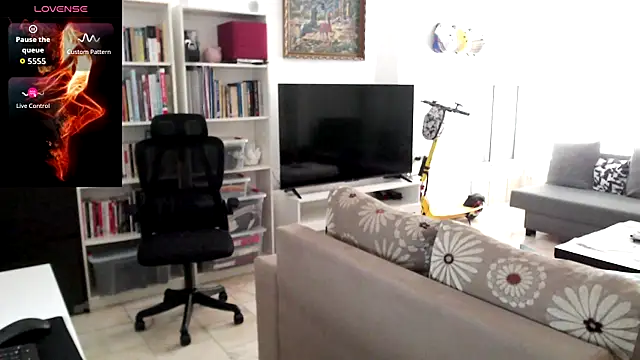 todddantes25 online show from September 24, 2025, 11:35 am