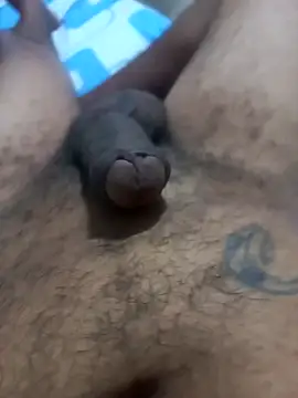 Snapshot of Elpeque_x40 chatting on October 1, 2025, 1:44 am Elpeque x40 online show from October 1, 2025, 1:44 am