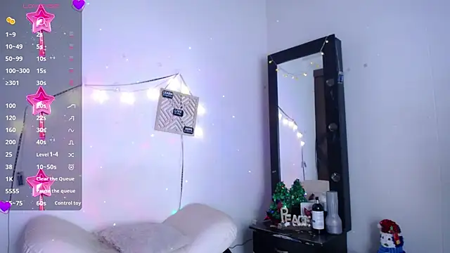 Yorkeidys1 online show from November 13, 2025, 4:33 am