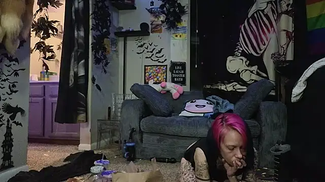 trashbrat online show from March 30, 2026, 8:15 am