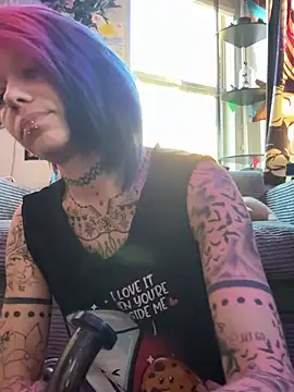 trashbrat online show from June 24, 2026, 12:42 am