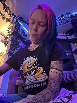 trashbrat online show from June 28, 2026, 5:02 am