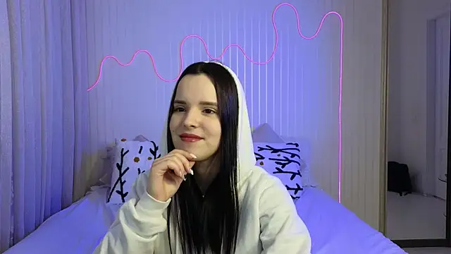 Harleen Moore online show from January 24, 2025, 10:11 am