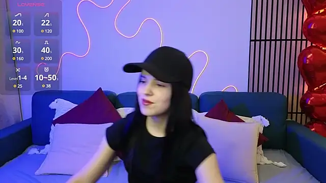 Harleen Moore online show from February 16, 2025, 5:59 pm