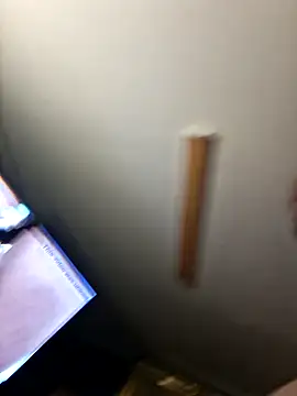 hesjustafriend online show from July 4, 2026, 5:02 am