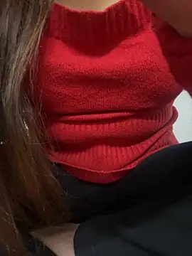 Red-Magic-25 online show from November 19, 2025, 6:46 am