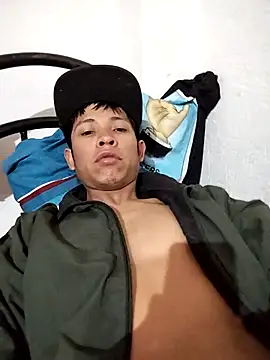 Snapshot of Javierjvl chatting on February 1, 2026, 1:15 am Javierjvl online show from February 1, 2026, 1:15 am