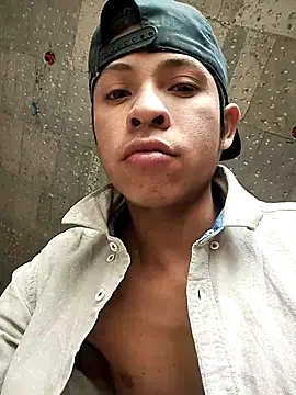 Snapshot of Javierjvl chatting on March 4, 2026, 8:26 pm Javierjvl online show from March 4, 2026, 8:26 pm