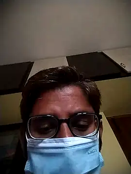 Snapshot of vannaaaa100 chatting on January 8, 2025, 2:14 am vannaaaa100 online show from January 8, 2025, 2:14 am