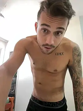 carvalhofelipe online show from February 10, 2025, 1:33 pm