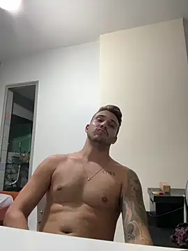 carvalhofelipe online show from March 17, 2025, 12:30 am