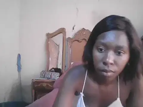 Snapshot of Hotdaily04 chatting on January 16, 2025, 6:56 am Hotdaily04 online show from January 16, 2025, 6:56 am