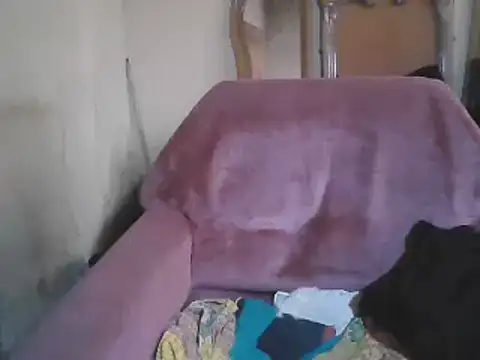 Snapshot of Hotdaily04 chatting on February 19, 2025, 9:28 am Hotdaily04 online show from February 19, 2025, 9:28 am