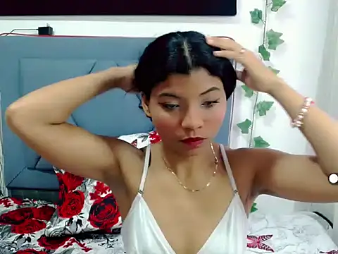 mia grey01 online show from February 10, 2025, 12:29 pm