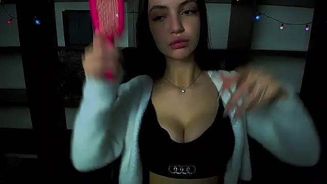 Lexi Jous online show from February 3, 2025, 11:53 am