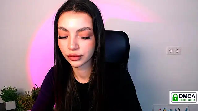 Lexi Jous online show from November 11, 2025, 2:17 pm