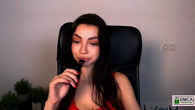 Lexi Jous online show from November 24, 2025, 2:50 pm