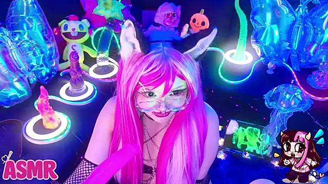 LaytonBox online show from February 16, 2026, 1:40 pm