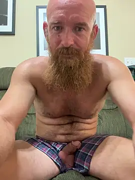 Snapshot of 32XRedBeard chatting on May 9, 2026, 3:50 pm 32XRedBeard online show from May 9, 2026, 3:50 pm