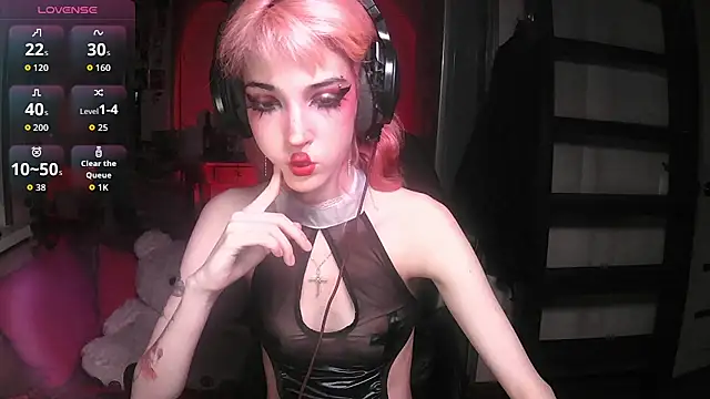 Ink  pleasure online show from November 6, 2025, 1:50 am