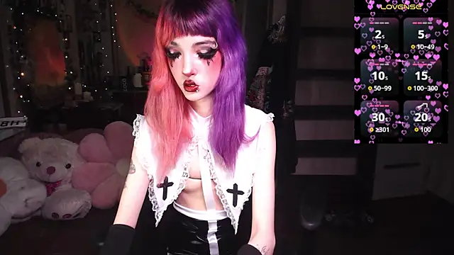 Ink  pleasure online show from April 20, 2026, 11:39 pm