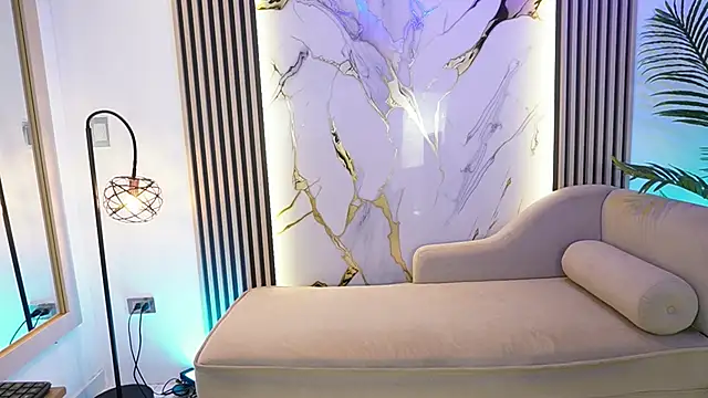 Snapshot of Emma_Walkerr_ chatting on February 28, 2026, 7:15 pm Emma Walkerr online show from February 28, 2026, 7:15 pm