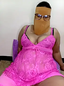 Snapshot of Samara-Bella chatting on February 25, 2025, 8:14 am Samara-Bella online show from February 25, 2025, 8:14 am