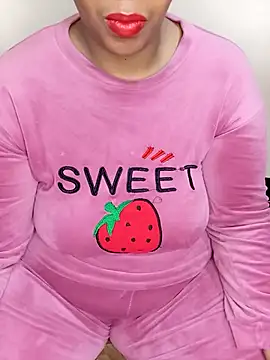 Snapshot of Samara-Bella chatting on March 22, 2025, 10:17 am Samara-Bella online show from March 22, 2025, 10:17 am