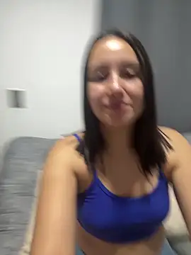 Snapshot of Jullya_x chatting on June 2, 2026, 6:10 pm Jullya x online show from June 2, 2026, 6:10 pm