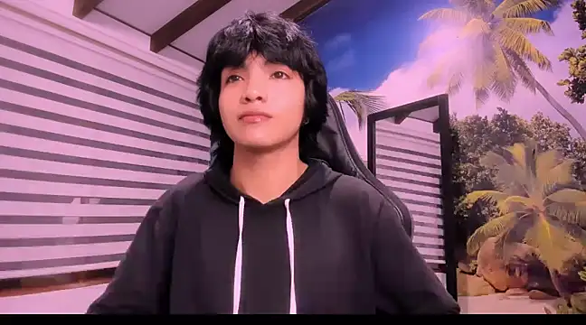 AllanYong18 online show from January 30, 2025, 12:29 am