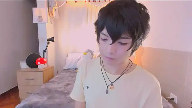 AllanYong18 online show from March 24, 2026, 9:47 am