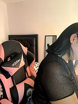 karla hotgirl online show from September 24, 2025, 1:42 am