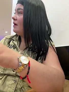 karla hotgirl online show from June 12, 2026, 11:46 pm