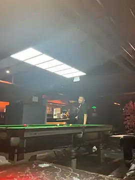 zxb757369 online show from February 4, 2025, 4:37 am