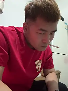 zxb757369 online show from February 5, 2025, 12:06 pm