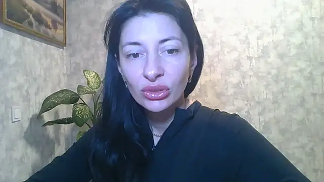 LissaBlossom online show from October 19, 2025, 4:24 am