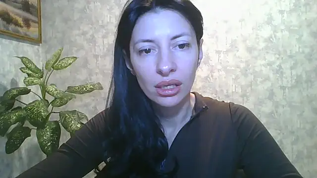 LissaBlossom online show from March 16, 2026, 5:44 am