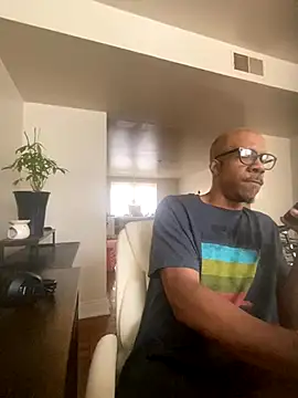 MrDaddyBbSnake online show from September 16, 2025, 4:30 pm