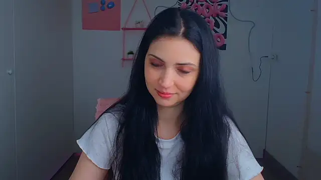 Amalia amor online show from April 8, 2026, 5:40 am