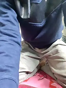 Snapshot of TOPMOON001 chatting on January 16, 2025, 8:43 am TOPMOON001 online show from January 16, 2025, 8:43 am