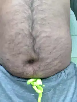 Snapshot of TOPMOON001 chatting on January 19, 2025, 8:51 pm TOPMOON001 online show from January 19, 2025, 8:51 pm