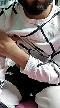 Snapshot of TOPMOON001 chatting on January 22, 2025, 9:24 am TOPMOON001 online show from January 22, 2025, 9:24 am