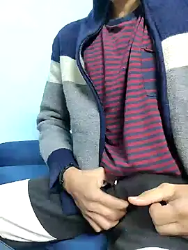 Snapshot of TOPMOON001 chatting on January 25, 2025, 11:34 am TOPMOON001 online show from January 25, 2025, 11:34 am