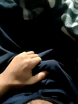 Snapshot of TOPMOON001 chatting on January 28, 2025, 6:39 pm TOPMOON001 online show from January 28, 2025, 6:39 pm